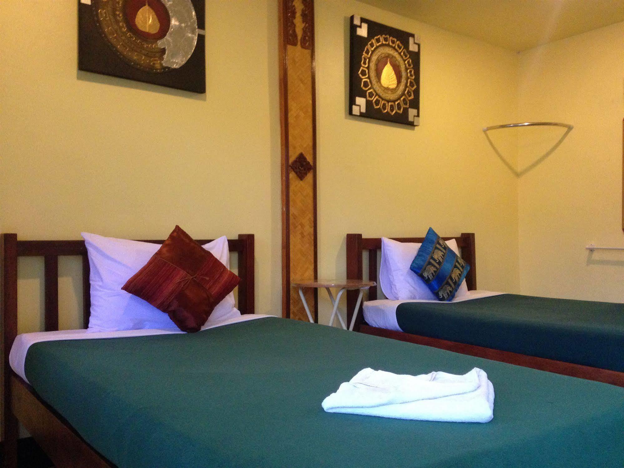 Aonang Grand Inn Ao Nang Esterno foto