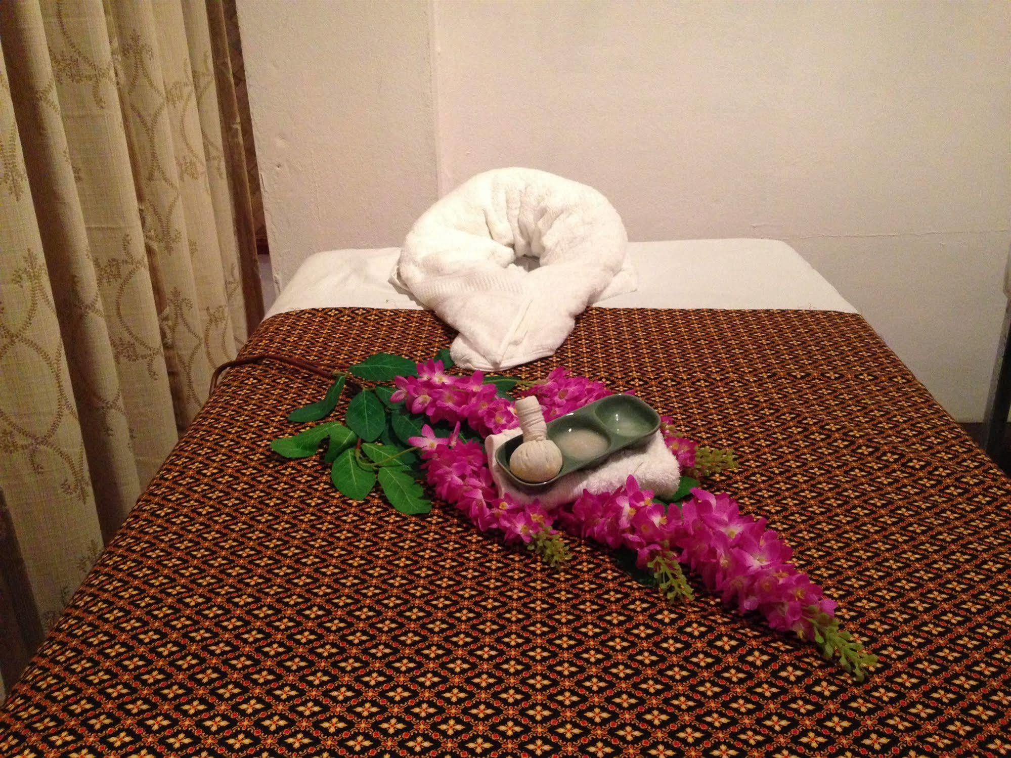 Aonang Grand Inn Ao Nang Esterno foto